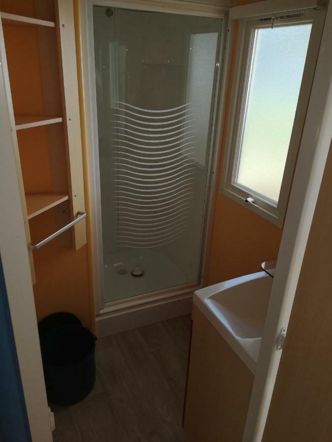 Mobil Home Climatise En Vendee La Boissiere-de-Montaigu المظهر الخارجي الصورة